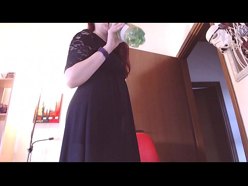 ❤️ Pokorni rob koji voli prljave i sočne gaćice prisiljen je masturbirati nakon što pogleda ovaj video! ❤❌ Analni video kod nas