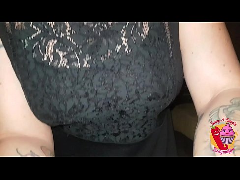 ❤️ Slutty polusestra daje mu popušiti i španjolski ❤❌ Analni video kod nas
