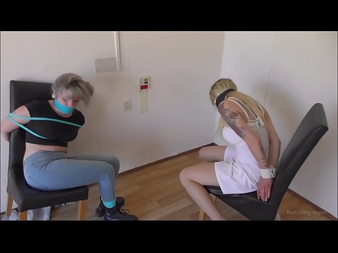 ❤️ Ovisnik / vezan i začepljen usta / djevojka u nevolji ❤❌ Analni video kod nas